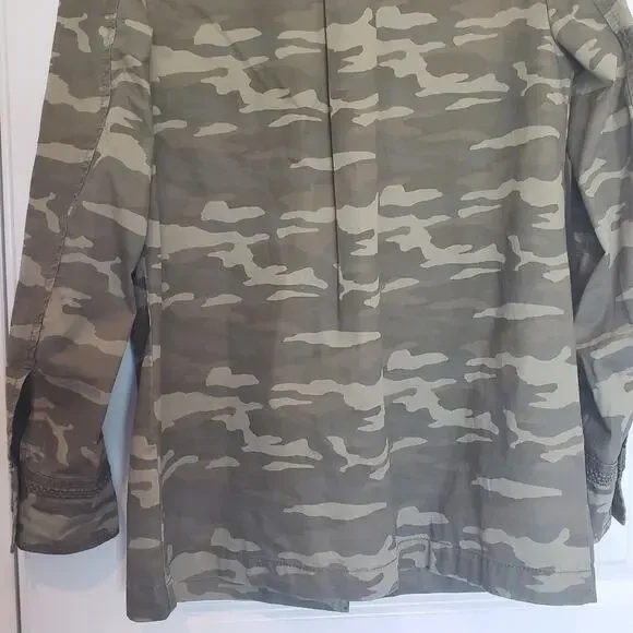 Caslon Nordstrom Camo Lightweight Utility Pocket Jacket Embroidered XS - Picture 9 of 11